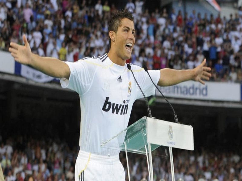 CR7 rời MU lần đầu vào năm 2009 CR7 rời MU lần đầu vào năm 2009