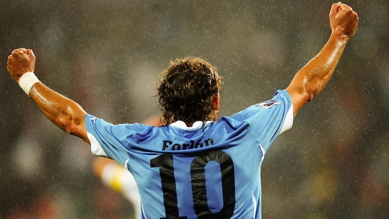 Thậm chí cầu thủ Diego Forlan còn có được niềm tự hào lớn lao Thậm chí cầu thủ Diego Forlan còn có được niềm tự hào lớn lao