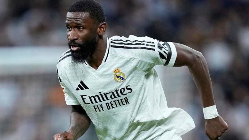 Cầu thủ Antonio Rudiger - Gã điên lỡ hẹn trở thành trung vệ số 1 Châu Âu 4 Cầu thủ Antonio Rudiger - Gã điên lỡ hẹn trở thành trung vệ số 1 Châu Âu